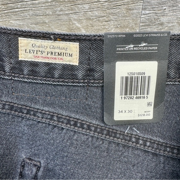 NWT Levi's 501 High Waist Premium Denim Cotton Radical Relic Black 34 30 Gift - Picture 12 of 16